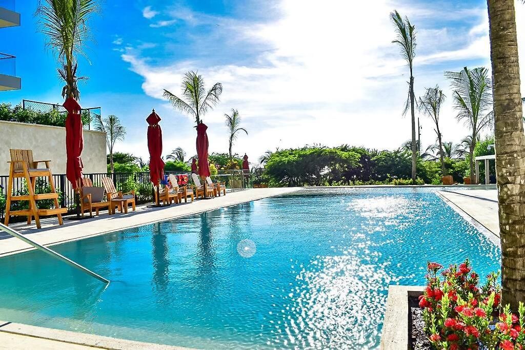 Vista Al Mar Lateral Panoramic View,spectacular Building,pools, Morros Zoe Ultimo Piso