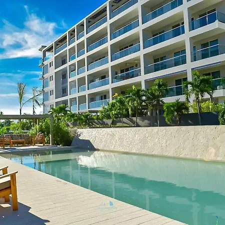 Vista Al Mar Lateral Panoramic View,spectacular Building,pools, Morros Zoe Ultimo Piso Apartamento *