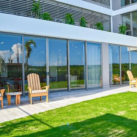 Apartamento Vista Al Mar Lateral Panoramic View,spectacular Building,pools, Morros Zoe Ultimo Piso *